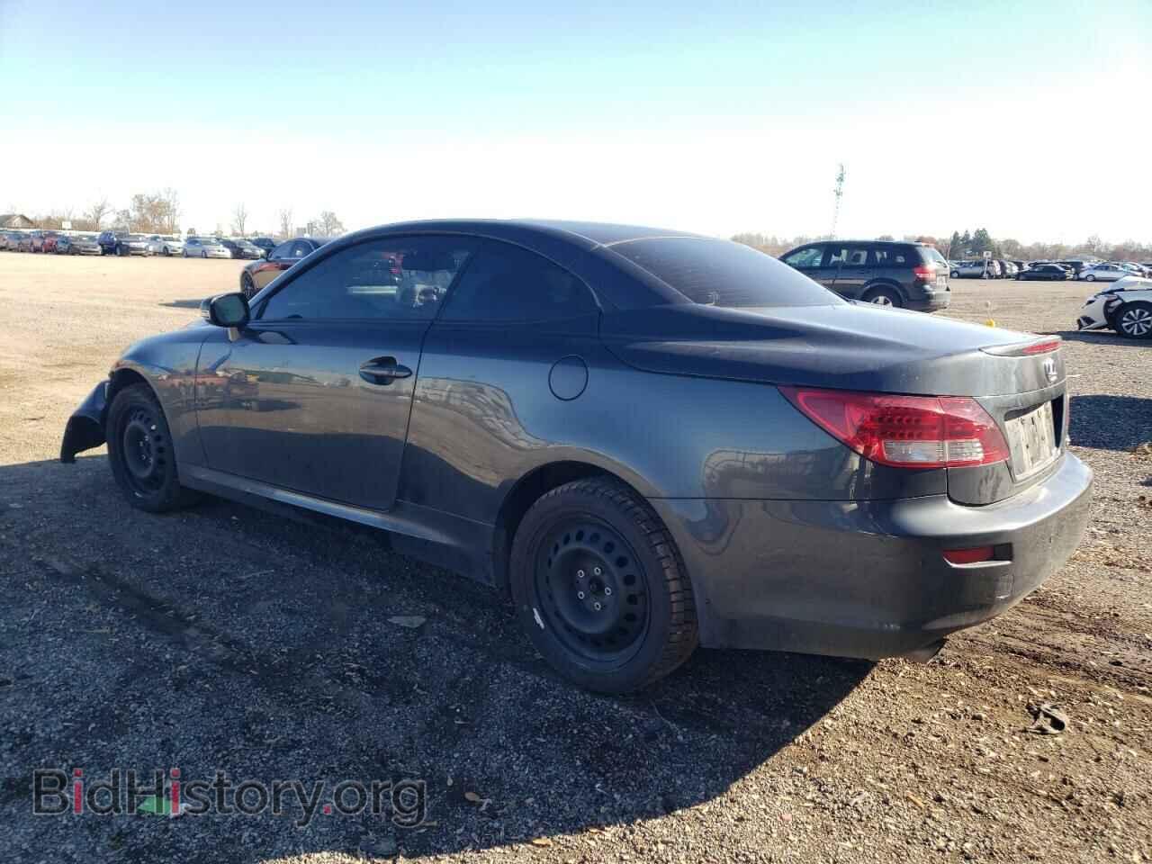 2011 LEXUS IS - VIN: JTHFF2C25B2517737 - Photo 2
