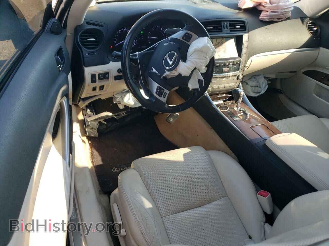 2011 LEXUS IS - VIN: JTHFF2C25B2517737 - Photo 8