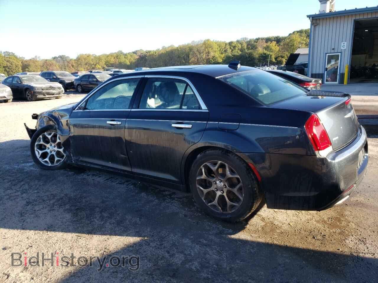 2016 CHRYSLER 300 - VIN: 2C3CCASG3GH162171 - Фото 2