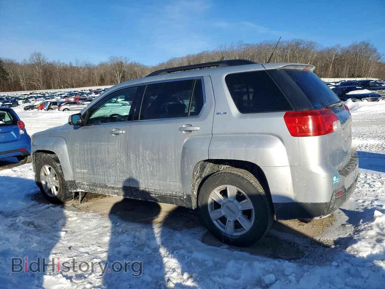2011 GMC TERRAIN - VIN: 2CTFLTEC2B6374159 - Photo 2