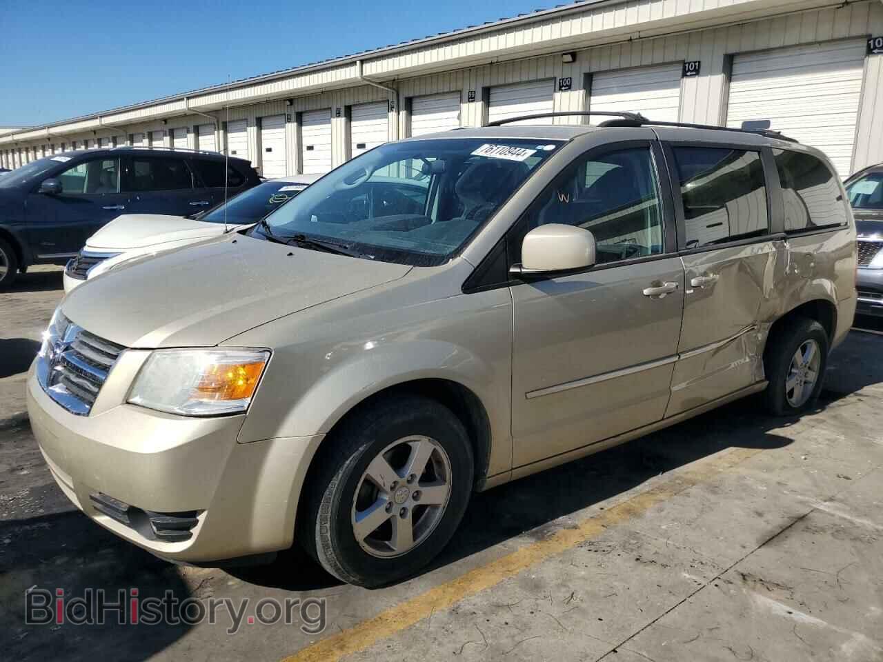 Photo 2D4RN5D18AR239573 - DODGE CARAVAN 2010