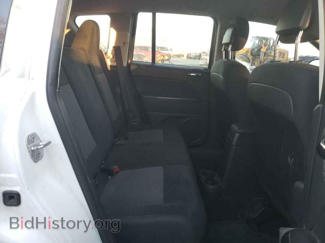 2014 JEEP COMPASS - VIN: 1C4NJDBB0ED535936 - Photo 10