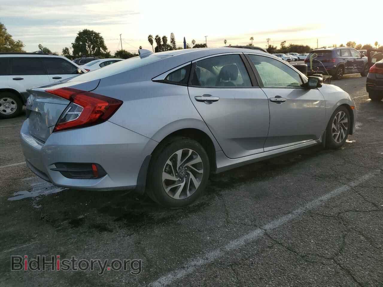 2017 HONDA CIVIC - VIN: 2HGFC2F86HH556512 - Фото 3
