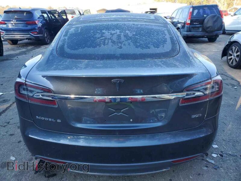 2016 Tesla MODEL S (VIN 5YJSA1E28GF133929) — photo 6 of 13