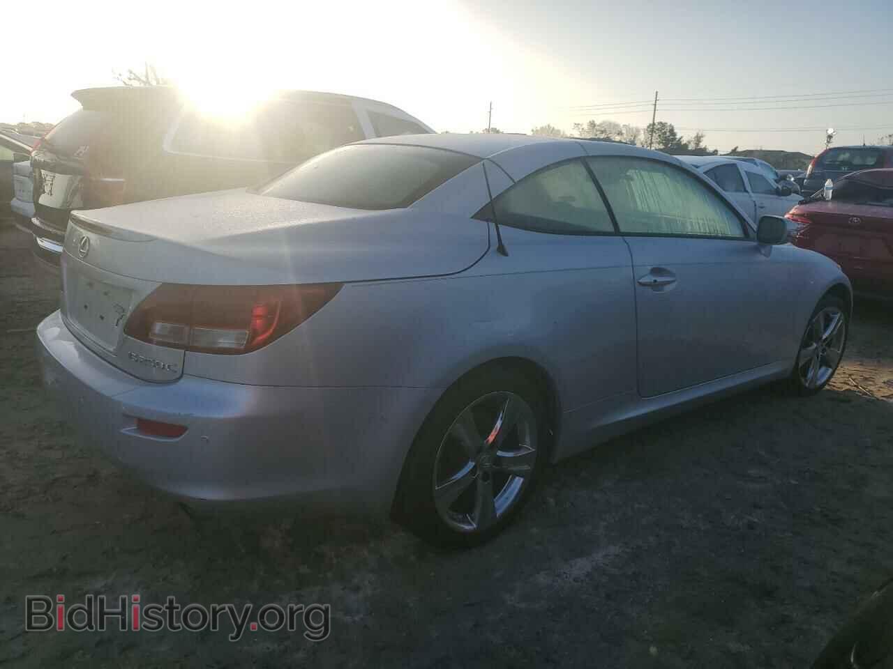 2012 LEXUS IS - VIN: JTHFF2C21C2526551 - Photo 3
