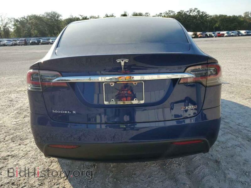 2017 Tesla MODEL X (VIN 5YJXCBE44HF047316) — photo 6 of 14