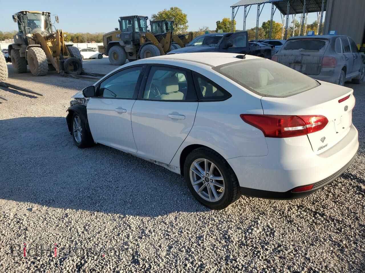 2015 FORD FOCUS - VIN: 1FADP3F25FL364810 - Фото 2