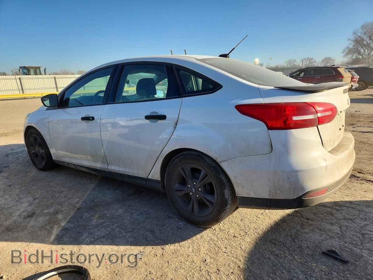 2015 FORD FOCUS - VIN: 1FADP3E24FL220084 - Photo 2
