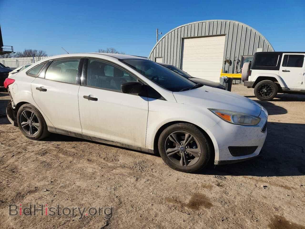2015 FORD FOCUS - VIN: 1FADP3E24FL220084 - Photo 4