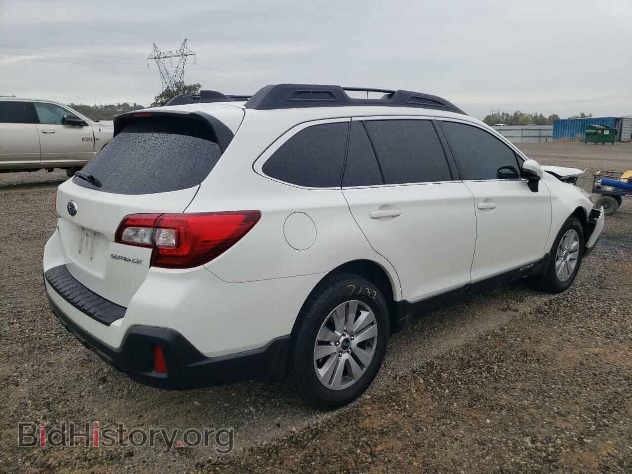 2018 SUBARU OUTBACK - VIN: 4S4BSAFC6J3308084 - Фото 3