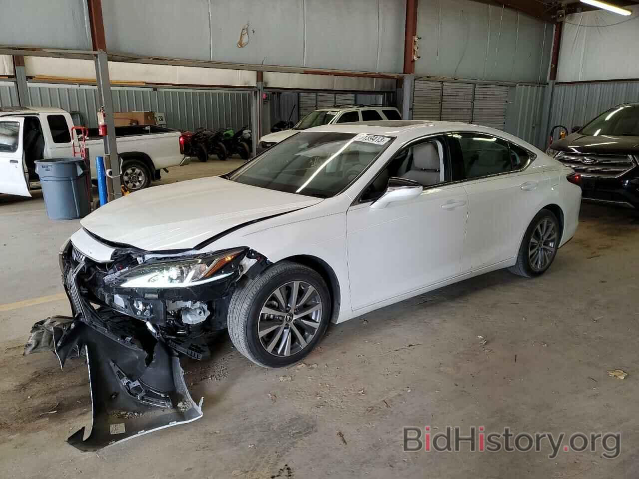 Photo 58ADZ1B13LU075926 - LEXUS ES350 2020