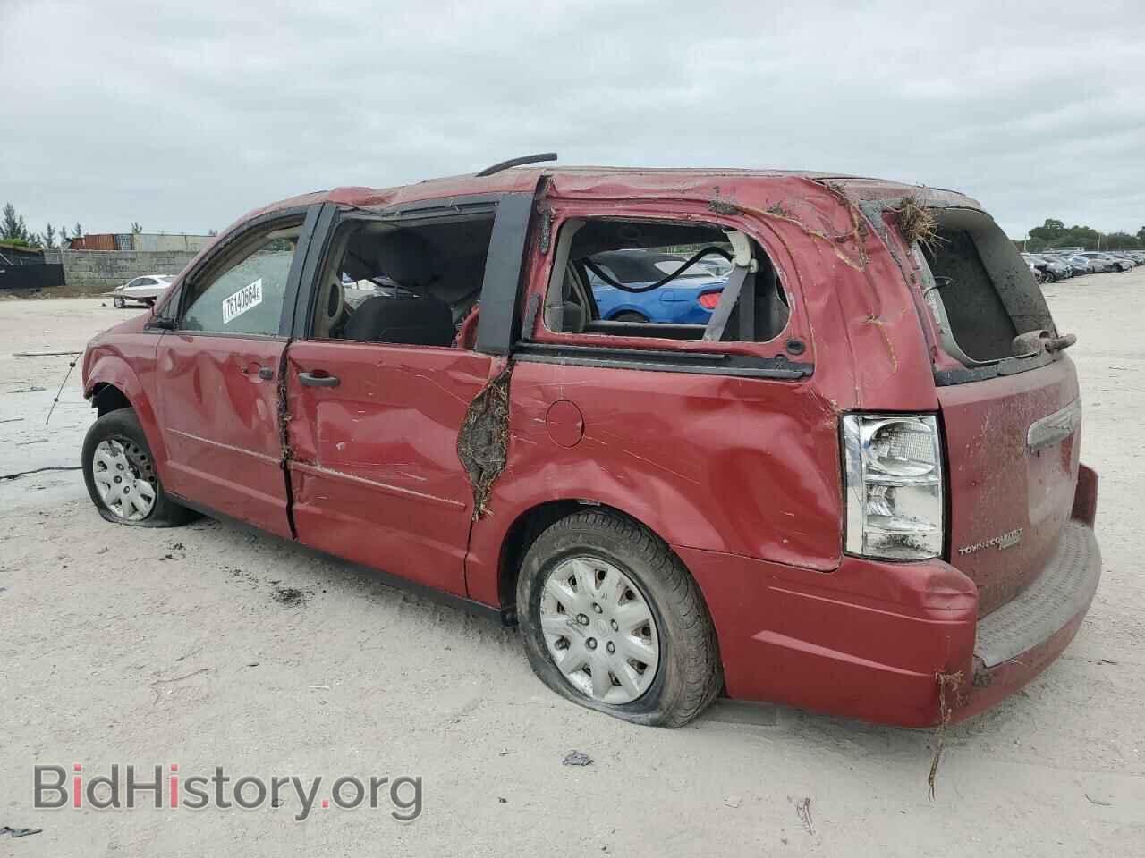 2008 CHRYSLER MINIVAN - VIN: 2A8HR44H68R617543 - Photo 2