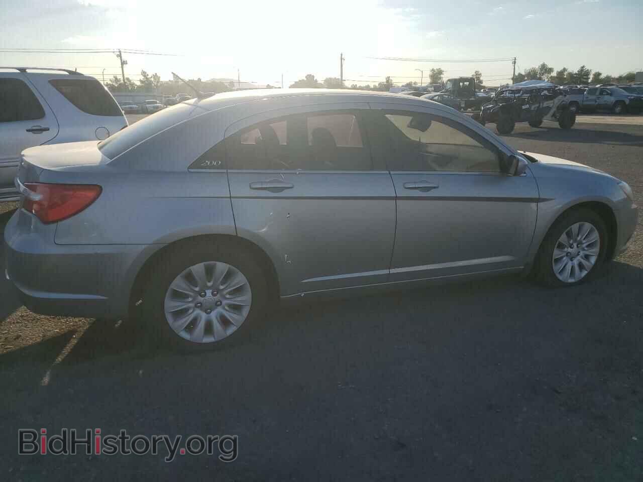 2014 CHRYSLER 200 - VIN: 1C3CCBAB2EN145216 - Фото 3