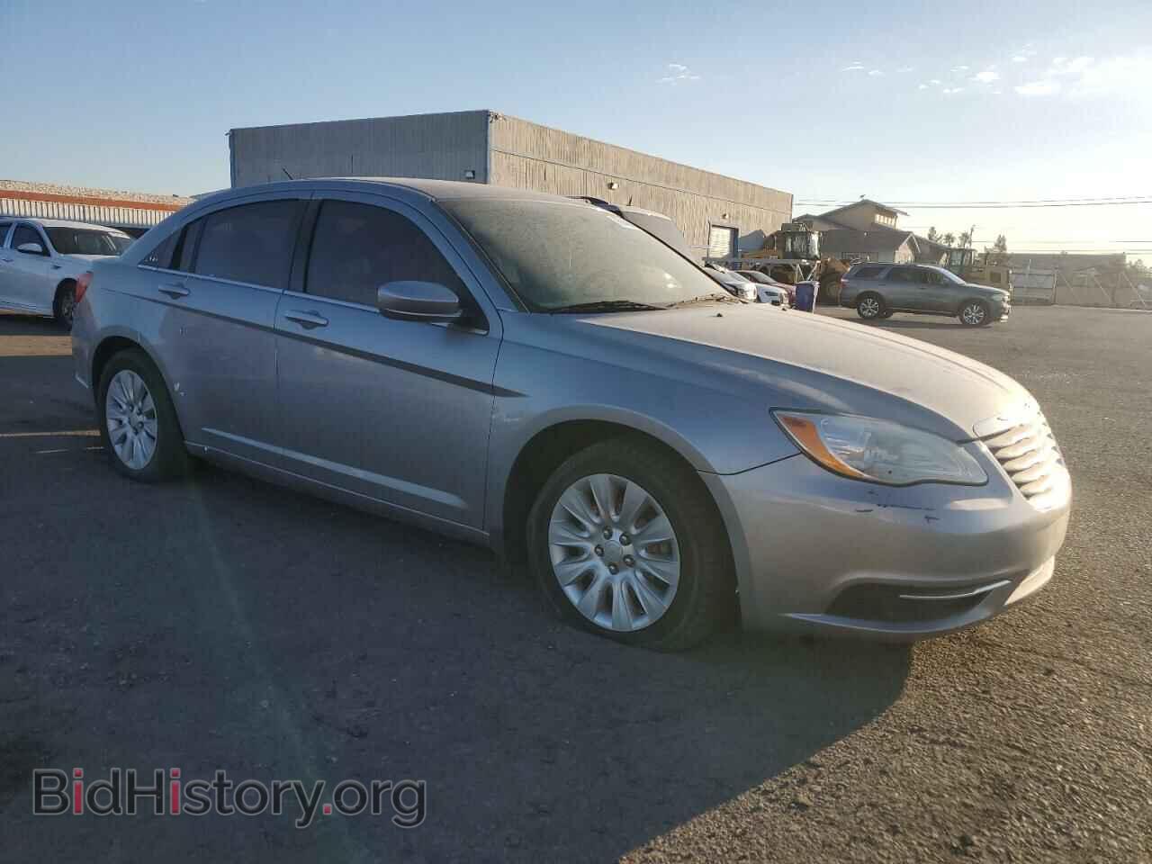 2014 CHRYSLER 200 - VIN: 1C3CCBAB2EN145216 - Фото 4