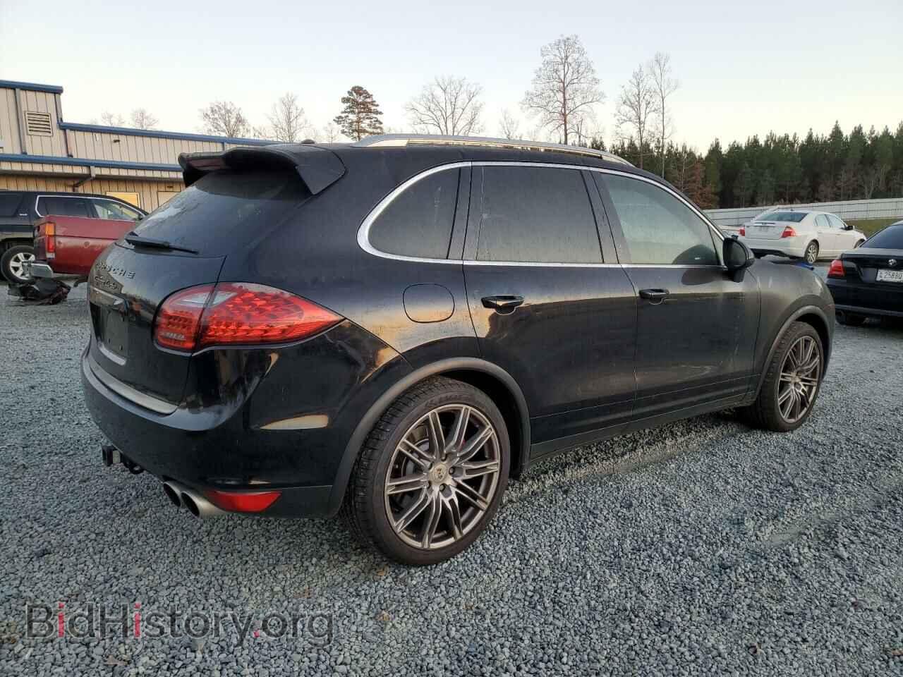 2011 PORSCHE CAYENNE - VIN: WP1AC2A25BLA82136 - Фото 3