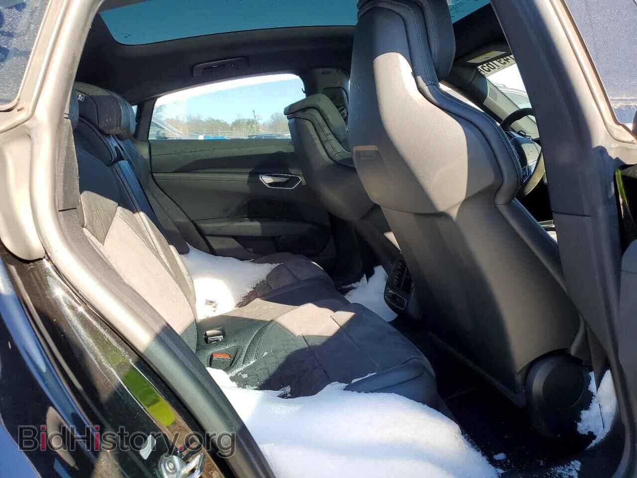 2022 AUDI E-TRON GT - VIN: WAUCJBFW2N7008050 - Фото 10