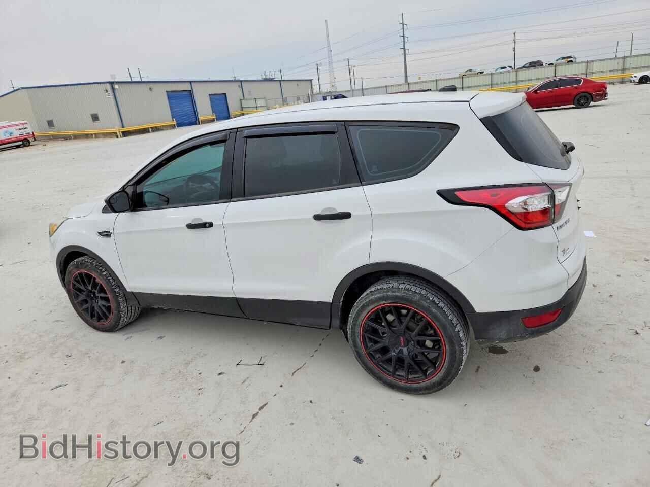 2017 FORD ESCAPE - VIN: 1FMCU0F72HUB60189 - Фото 2
