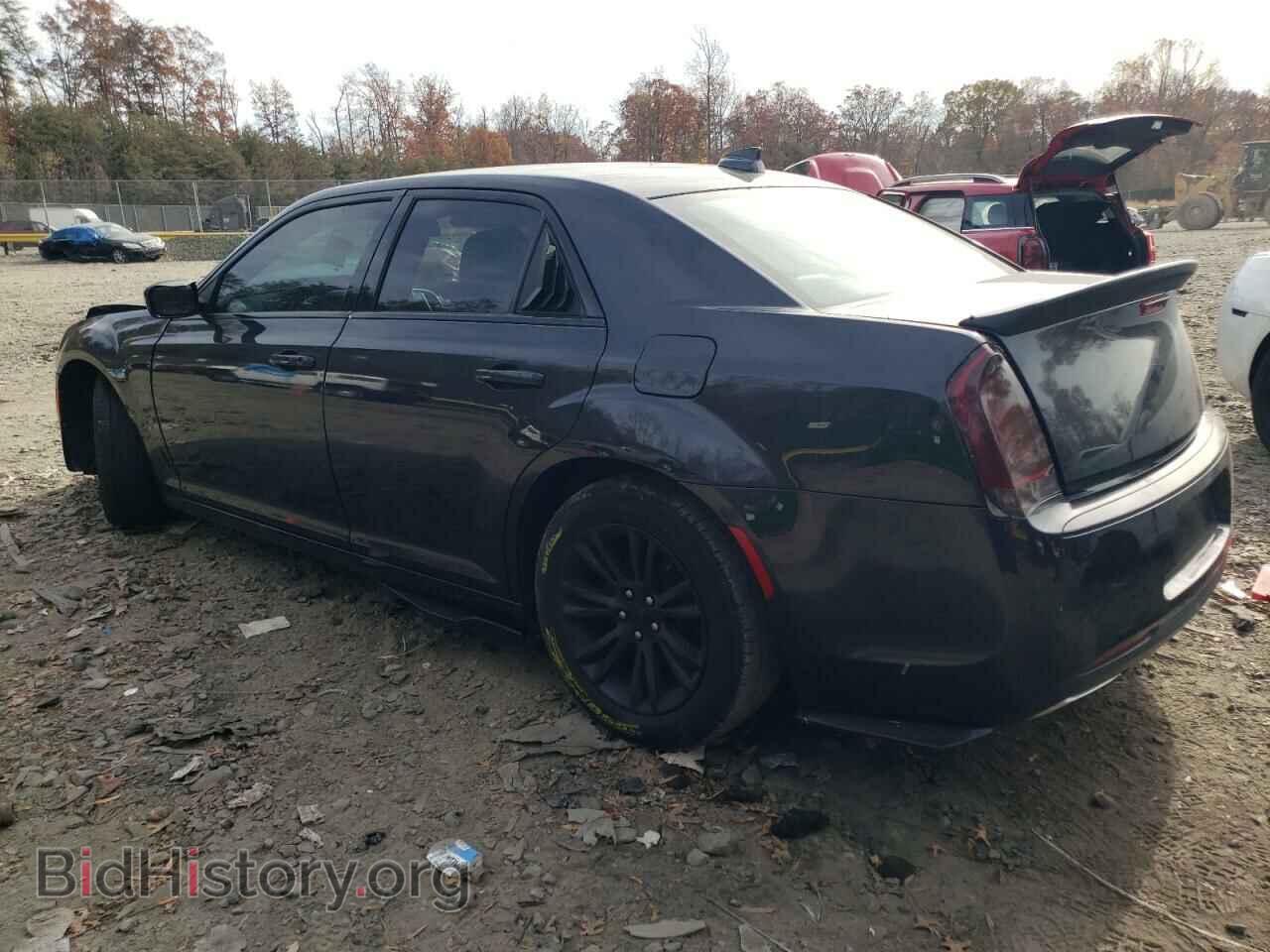 2017 CHRYSLER 300 - VIN: 2C3CCAAG5HH662223 - Фото 2