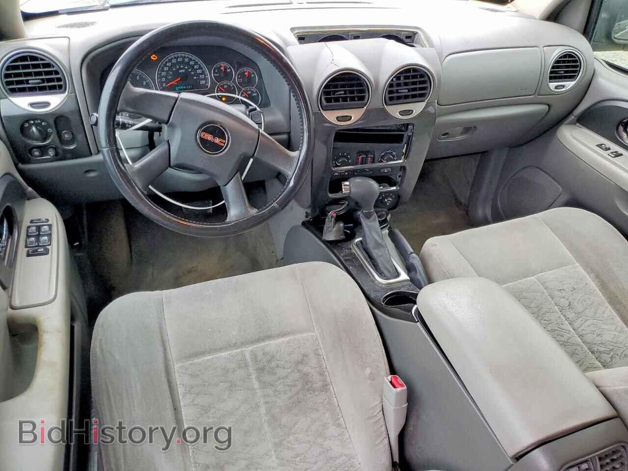 2005 GMC ENVOY - VIN: 1GKDS13S352328009 - Photo 8