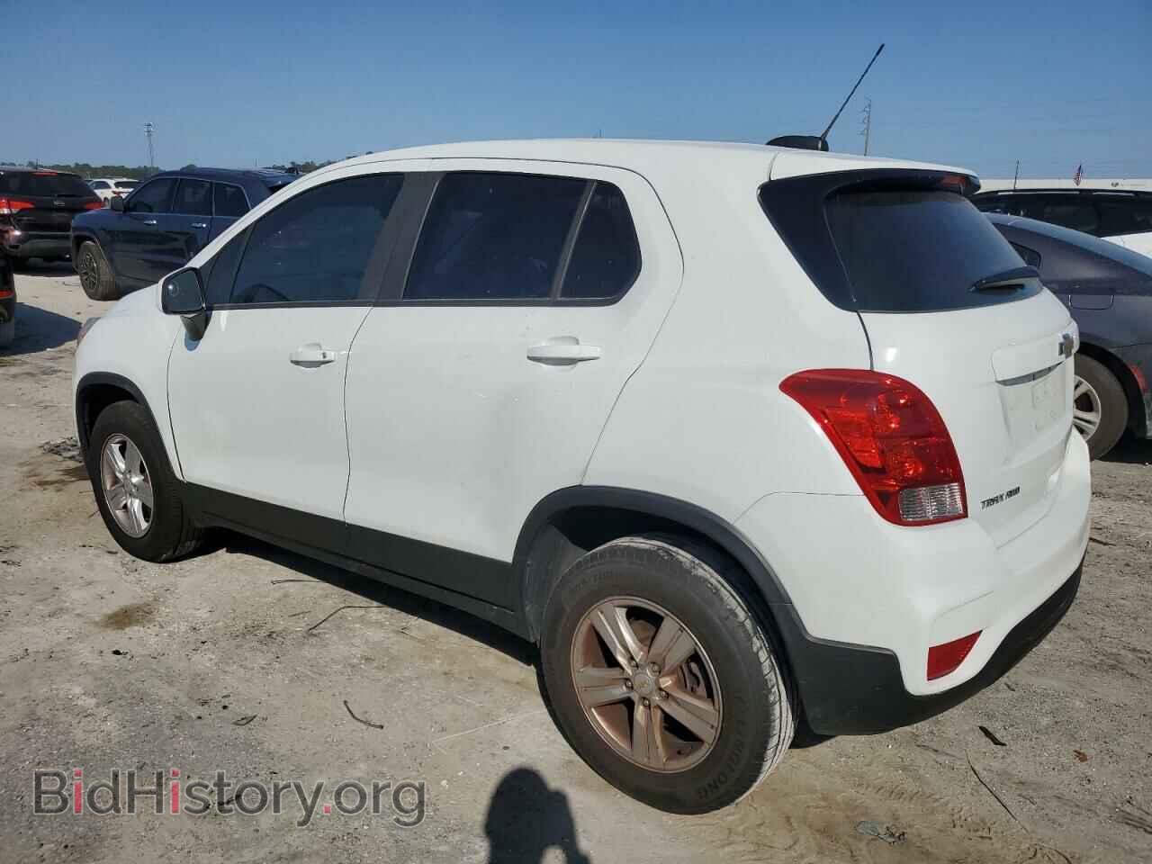2018 CHEVROLET TRAX - VIN: KL7CJNSB3JB622892 - Фото 2