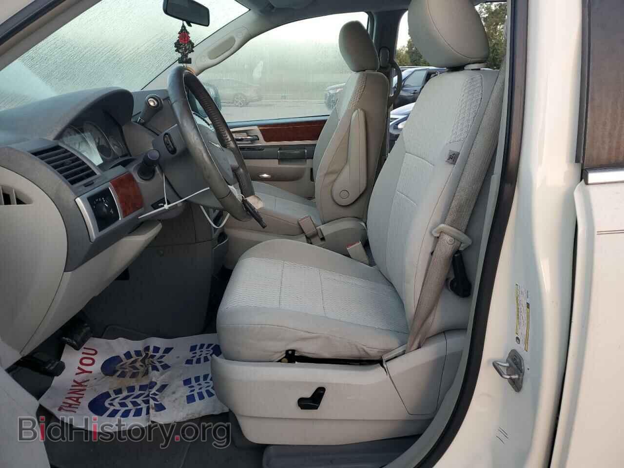2009 CHRYSLER MINIVAN - VIN: 2A8HR54159R552856 - Фото 7