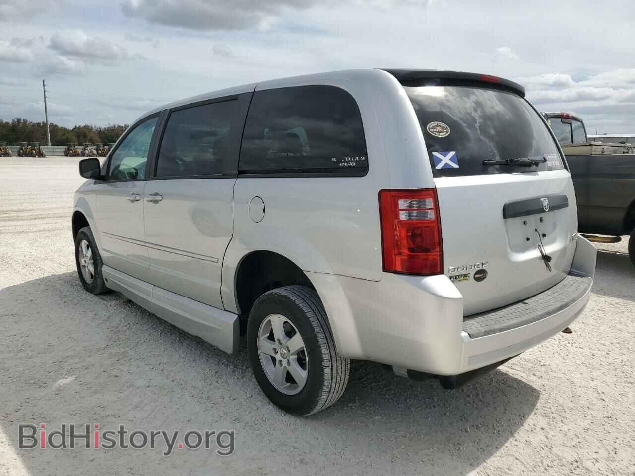 2010 DODGE CARAVAN - VIN: 2D4RN4DE1AR256874 - Фото 2