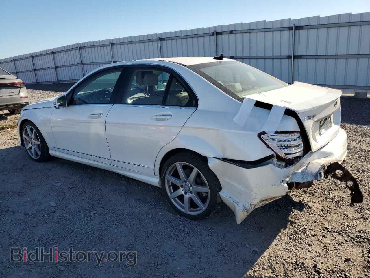 2013 MERCEDES-BENZ C-CLASS - VIN: WDDGF8AB2DR287733 - Фото 2