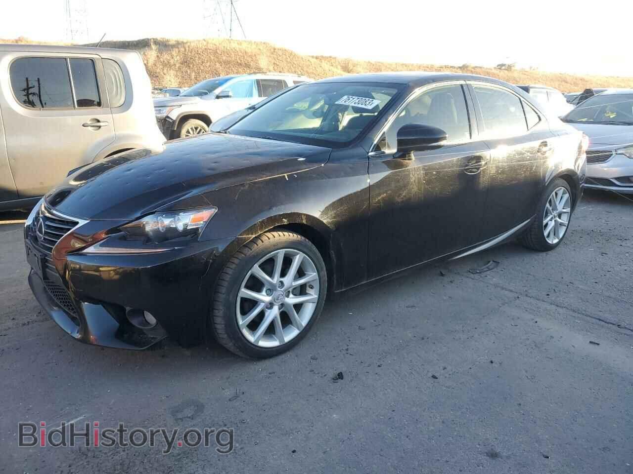 Фотография JTHCF1D25E5014563 - LEXUS IS 2014