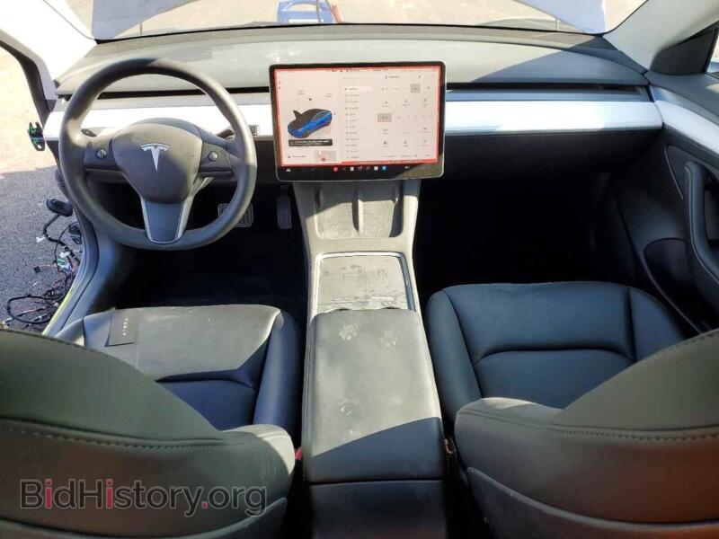 2023 Tesla MODEL 3 (VIN 5YJ3E1EA5PF605553) — фото 8 из 13