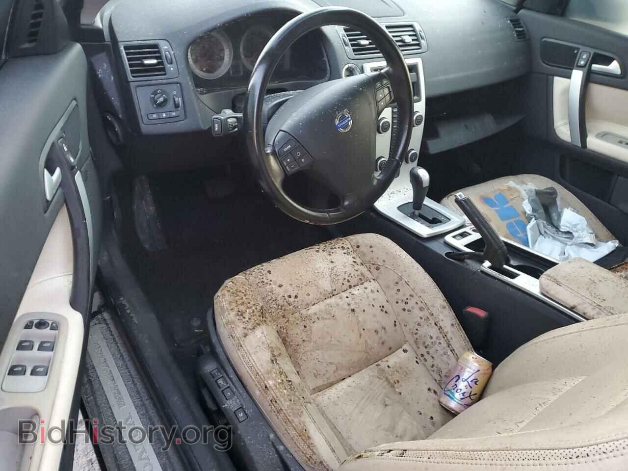 2011 VOLVO C70 - VIN: YV1672MC7BJ108631 - Фото 8