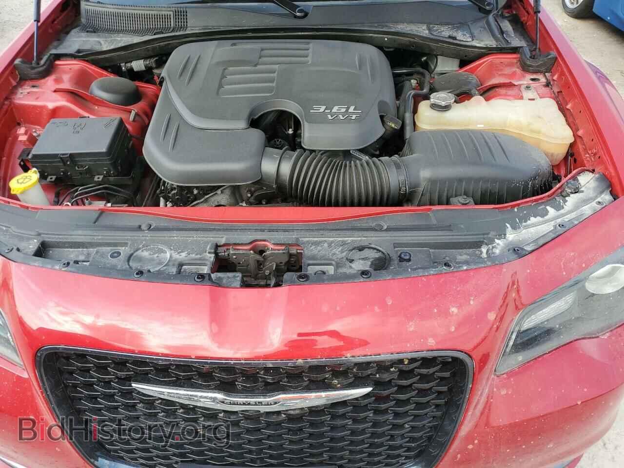 2016 CHRYSLER 300 - VIN: 2C3CCAGG2GH208775 - Фото 11