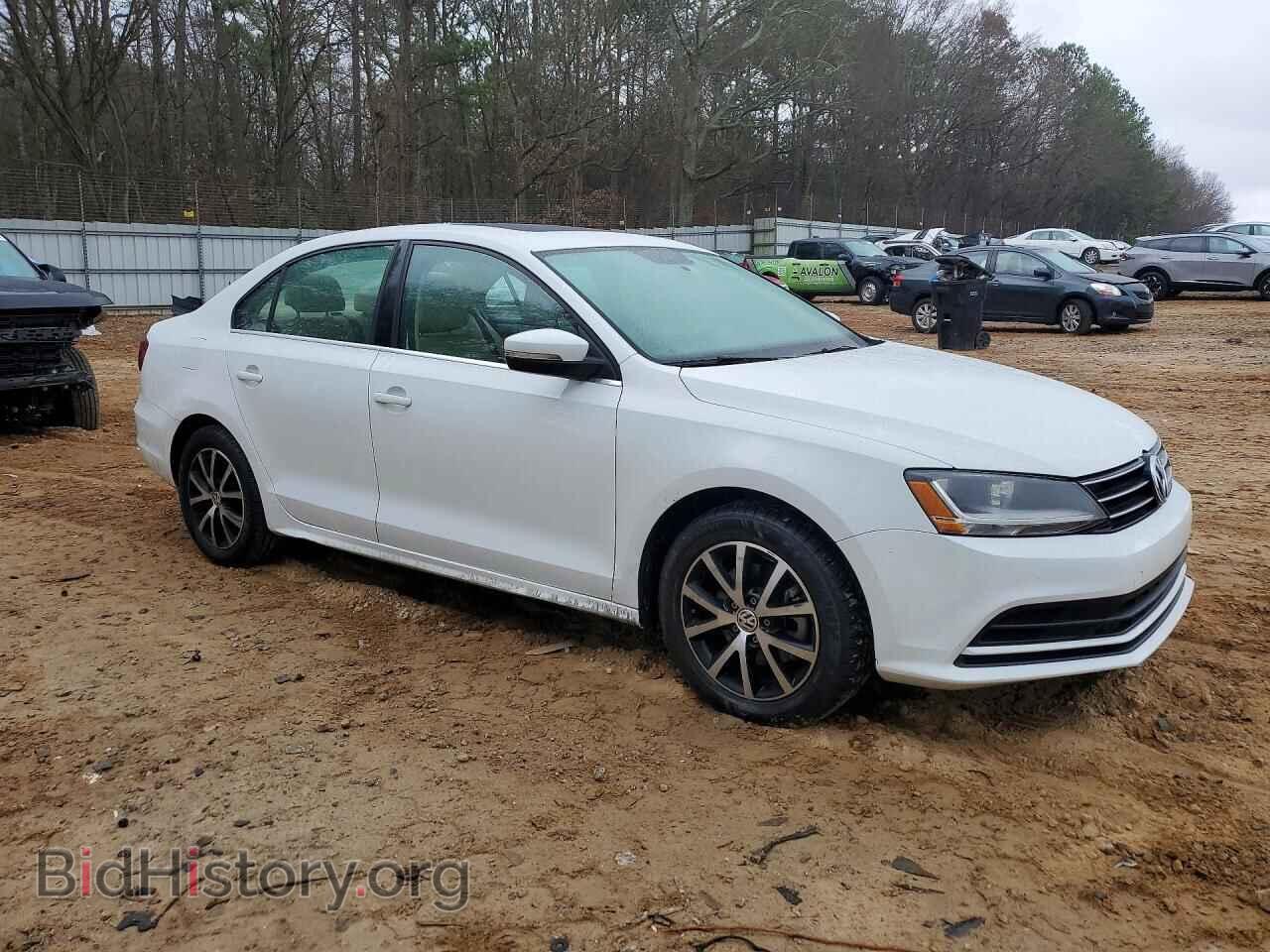 2017 VOLKSWAGEN JETTA - VIN: 3VWDB7AJ0HM360189 - Фото 4