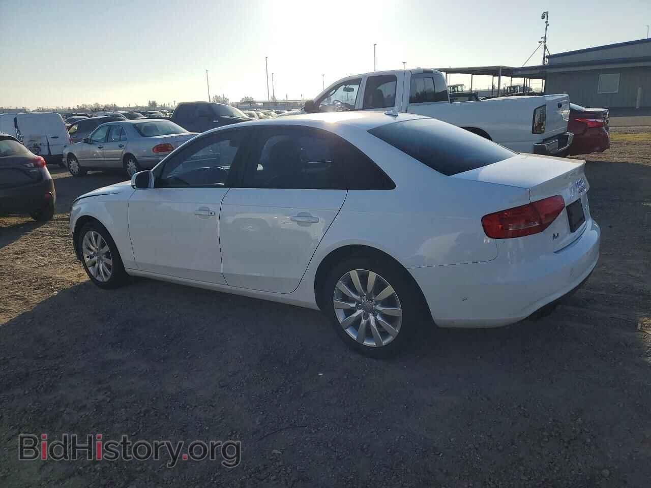 2013 AUDI A4 - VIN: WAUAFAFL8DA196602 - Фото 2