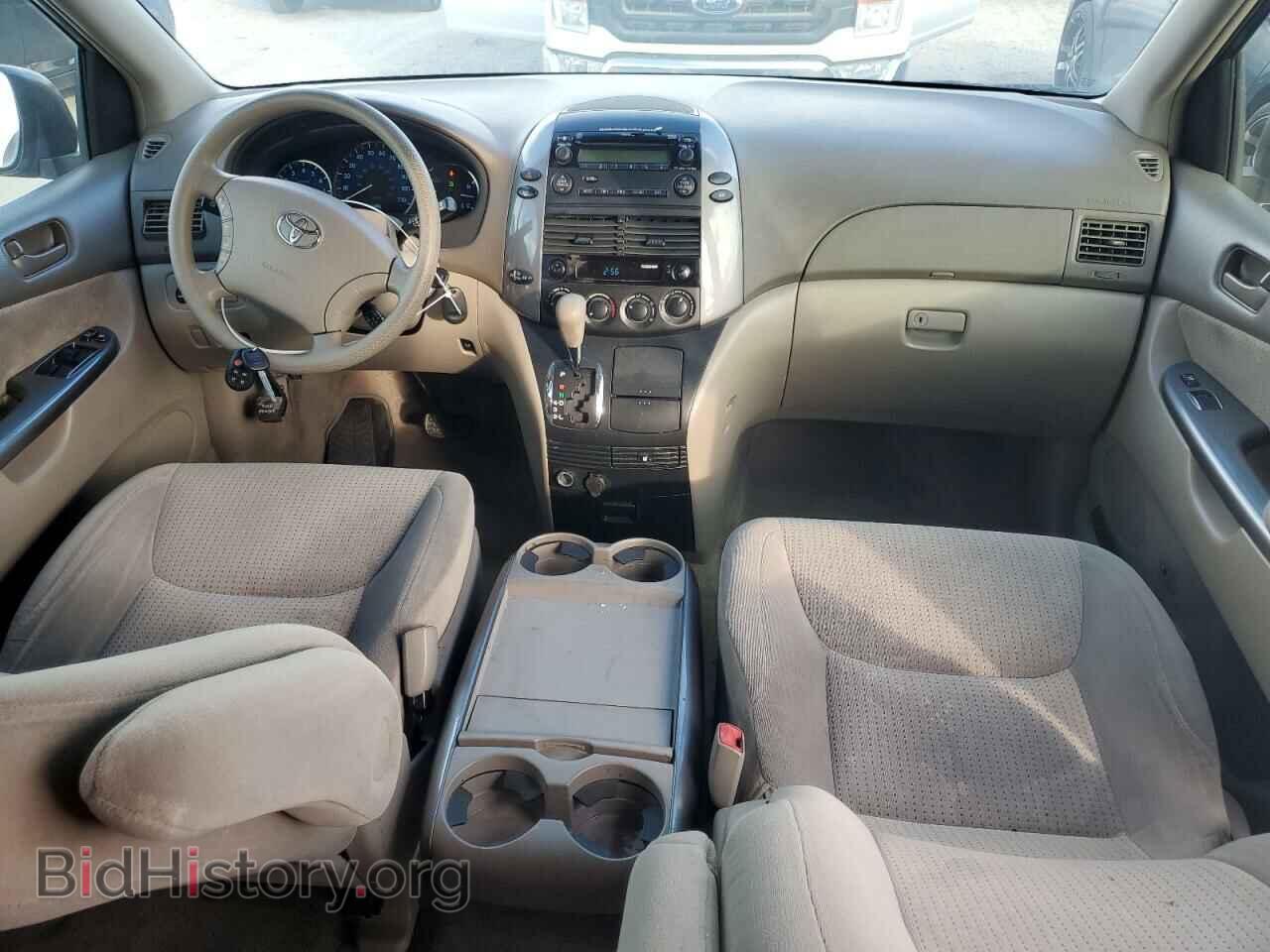 2010 TOYOTA All Models - VIN: 5TDKK4CC8AS307432 - Фото 8
