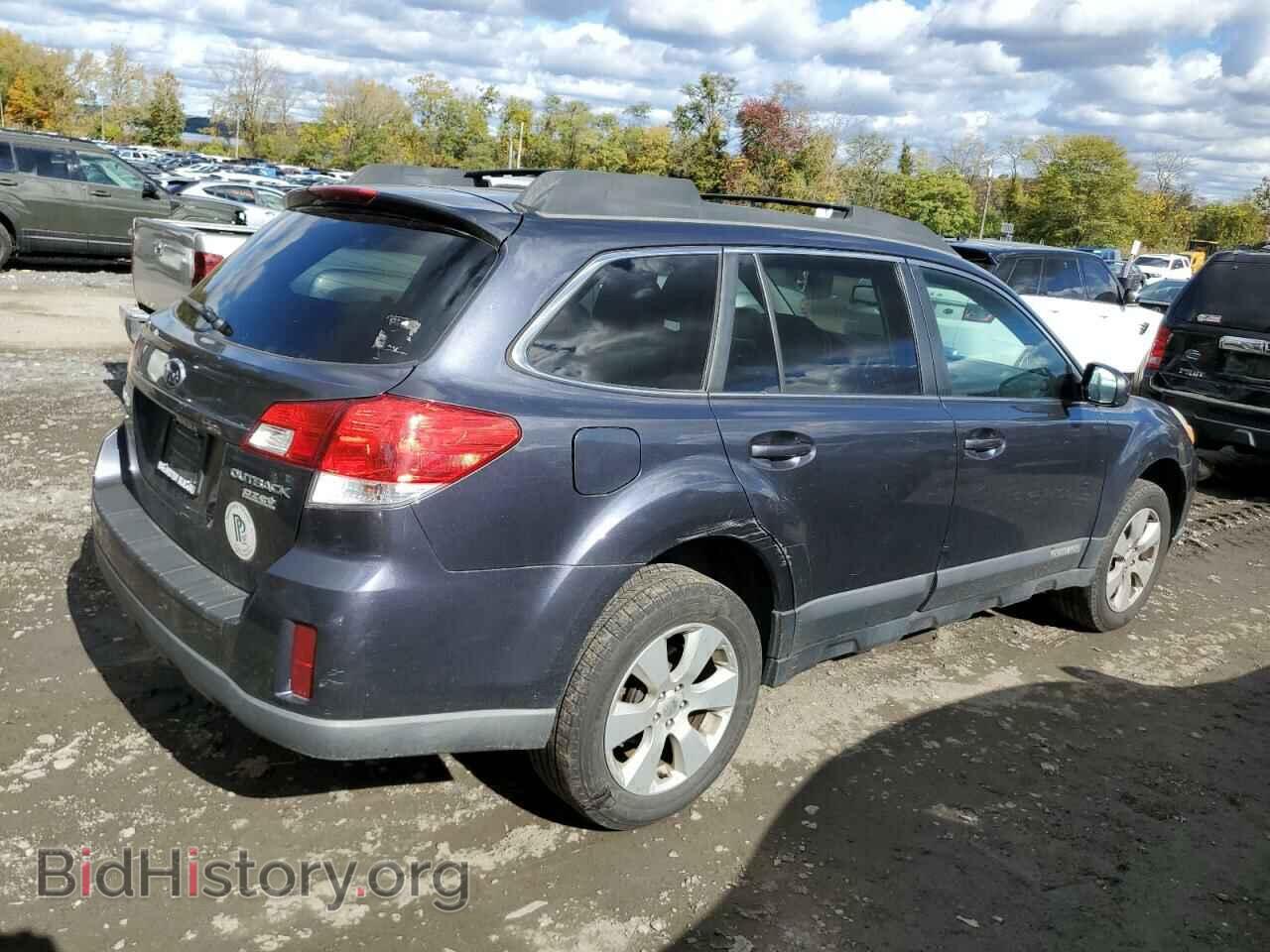 2011 SUBARU OUTBACK - VIN: 4S4BRBCC9B3323038 - Фото 3