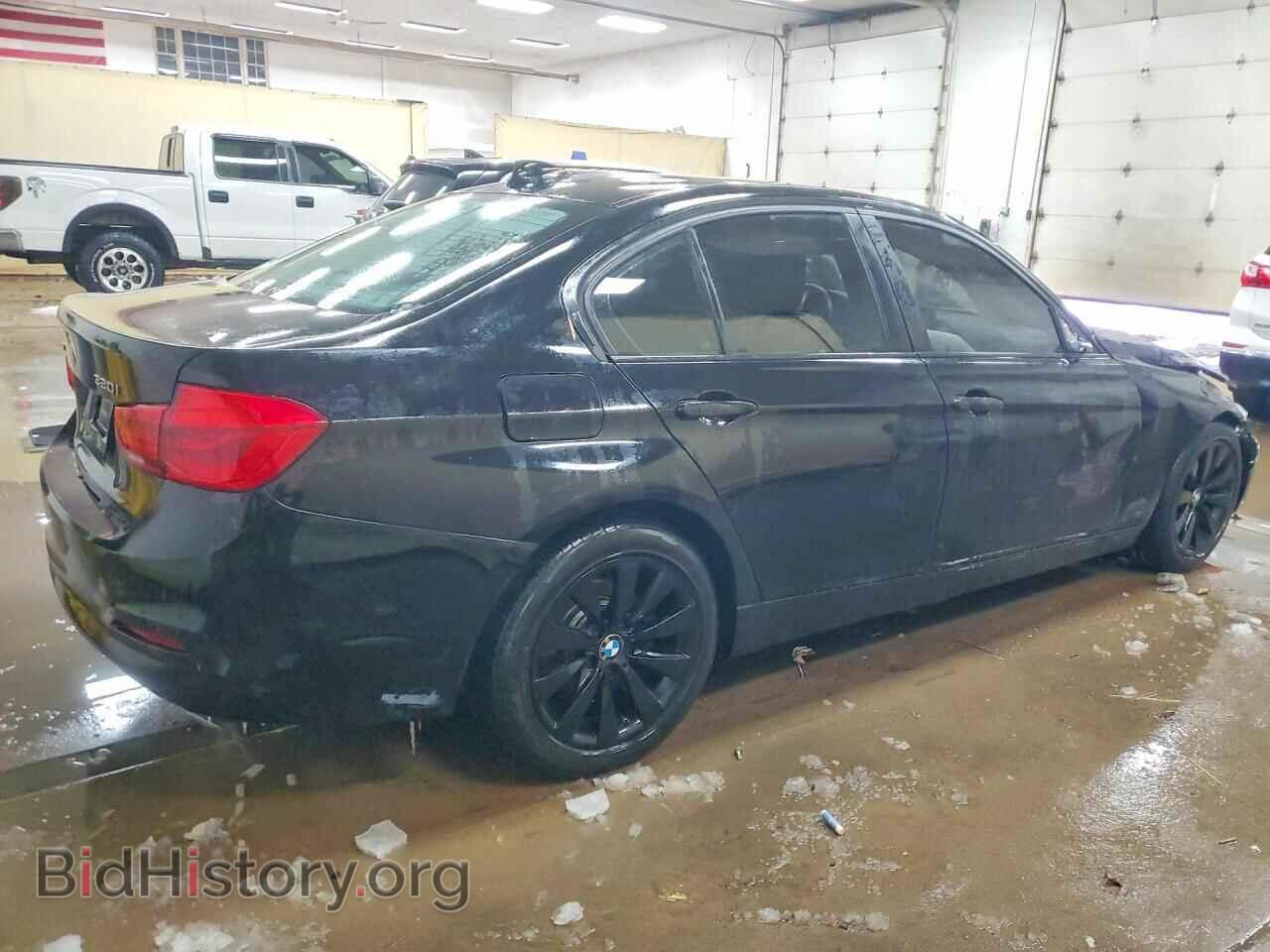 2018 BMW 3 SERIES - VIN: WBA8A3C51JA492183 - Фото 3