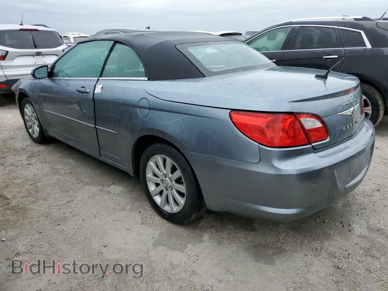 2010 CHRYSLER SEBRING - VIN: 1C3BC5ED7AN177422 - Фото 2