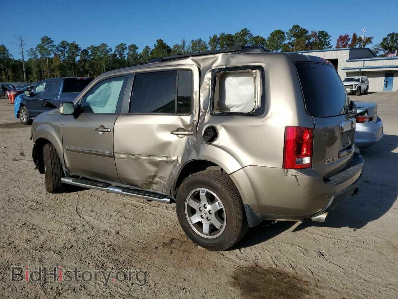 2011 HONDA PILOT - VIN: 5FNYF3H96BB050556 - Фото 2
