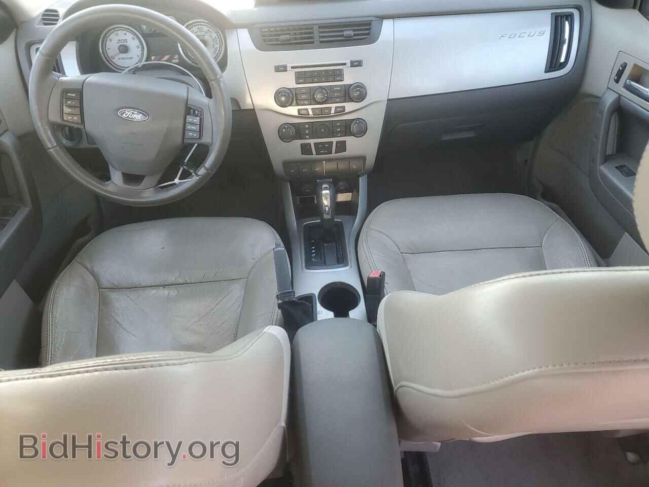 2009 FORD FOCUS - VIN: 1FAHP37N39W266050 - Фото 8
