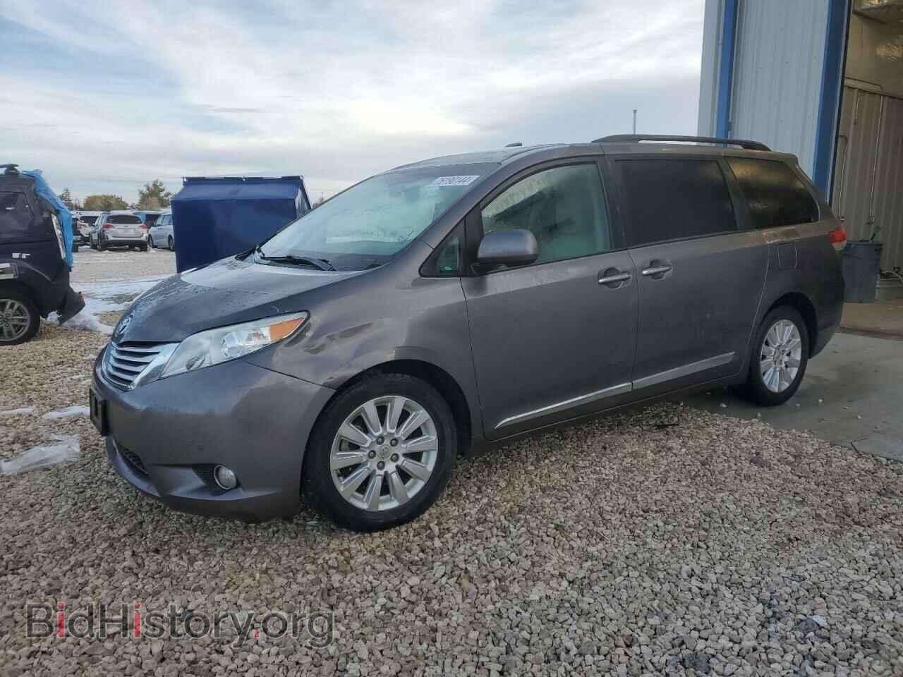 Photo 5TDDK3DC8CS047151 - TOYOTA All Models 2012