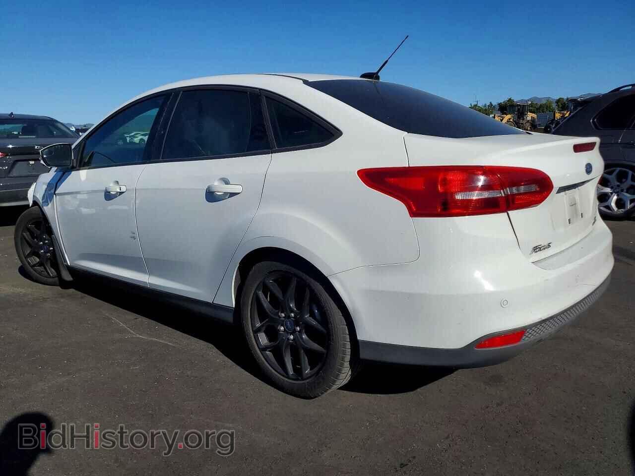 2016 FORD FOCUS - VIN: 1FADP3F20GL362755 - Фото 2