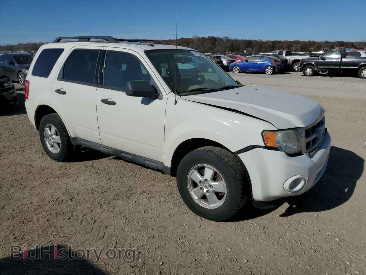 2010 FORD ESCAPE - VIN: 1FMCU0D75AKB78447 - Фото 4