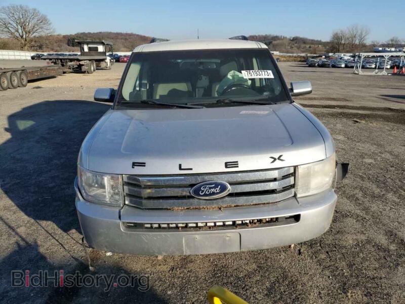 2011 Ford FLEX (VIN 2FMGK5CC8BBD20367) — photo 5 of 12