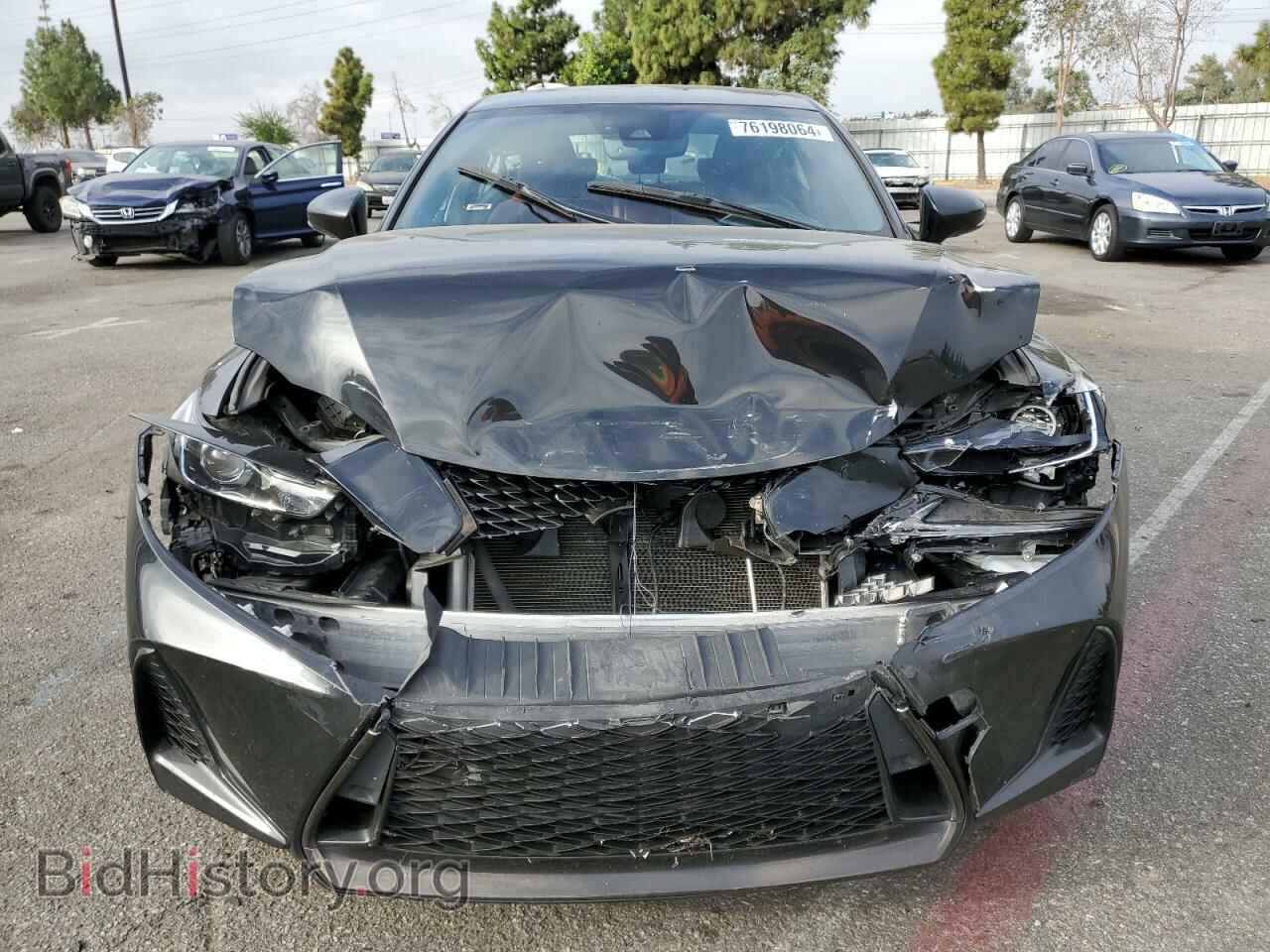 2018 LEXUS IS - VIN: JTHBA1D23J5068433 - Фото 5
