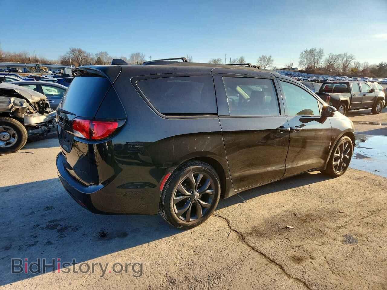 2020 CHRYSLER PACIFICA - VIN: 2C4RC1GG7LR111663 - Фото 3