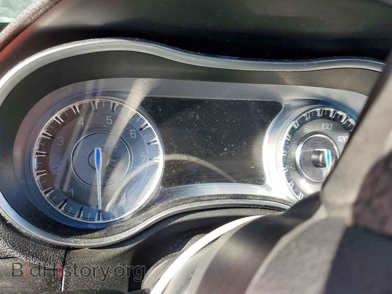 2017 CHRYSLER 300 - VIN: 2C3CCAAG6HH661940 - Фото 9