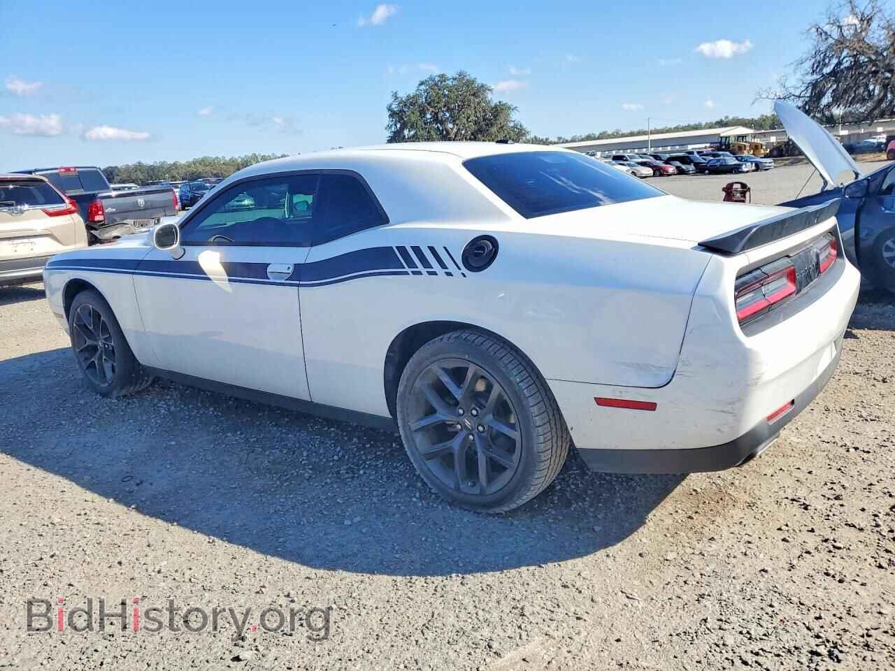 2021 DODGE CHALLENGER - VIN: 2C3CDZAG4MH676197 - Фото 2