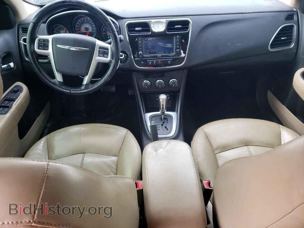 2011 CHRYSLER 200 - VIN: 1C3BC2FB9BN571825 - Фото 8