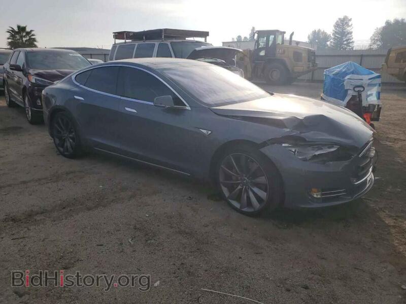 2013 Tesla MODEL S (VIN 5YJSA1DP8DFP27641) — фото 4 из 12