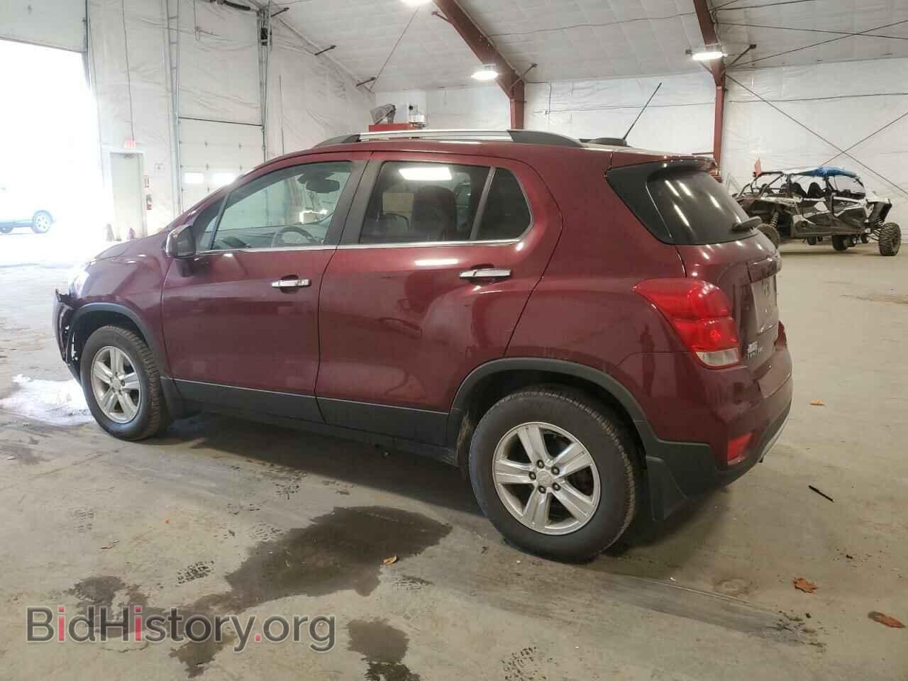 2017 CHEVROLET TRAX - VIN: 3GNCJPSB3HL214357 - Фото 2